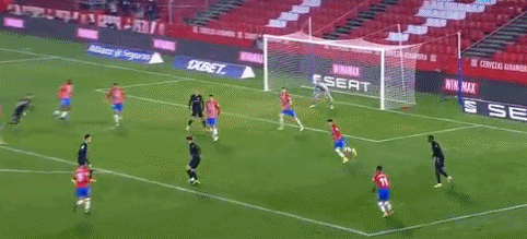 CBA俱乐部杯：鲍威尔26分 山东高速男篮99-95淘汰北京