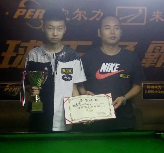 引入阿尔瓦 引入阿尔瓦