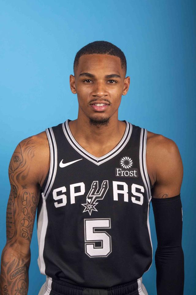 稳定的表现 稳定的表现